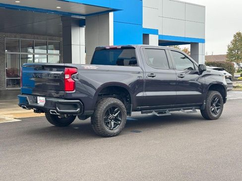 Used 2023 Chevrolet Silverado 1500 LT Trail Boss w/ LPO, Dark Essentials Package image 3