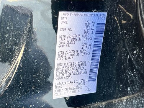 Used 2024 Nissan Titan SV w/ Accessory Utility Package RWD image 29