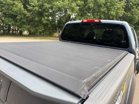 Used 2013 Nissan Frontier PRO-4X AWD/4WD image 13