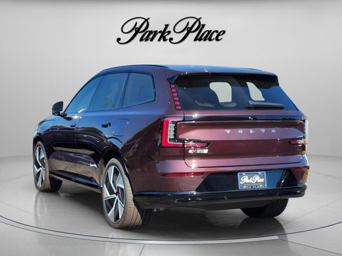 New 2025 Volvo EX90 Ultra image 3