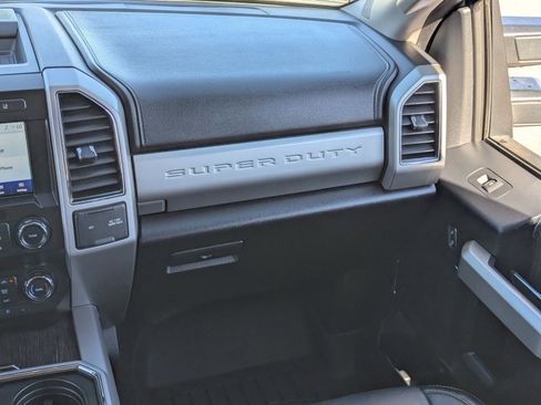 Used 2020 Ford F350 Lariat w/ Lariat Ultimate Package image 18