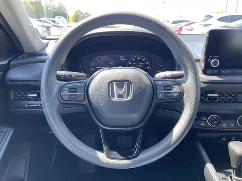 Used 2024 Honda Accord EX image 6