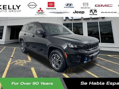 Certified 2023 Jeep Grand Cherokee Trailhawk w/ Advanced Protech Group II