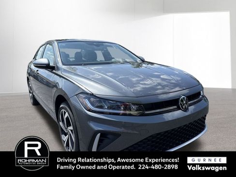 New 2025 Volkswagen Jetta SEL image 2