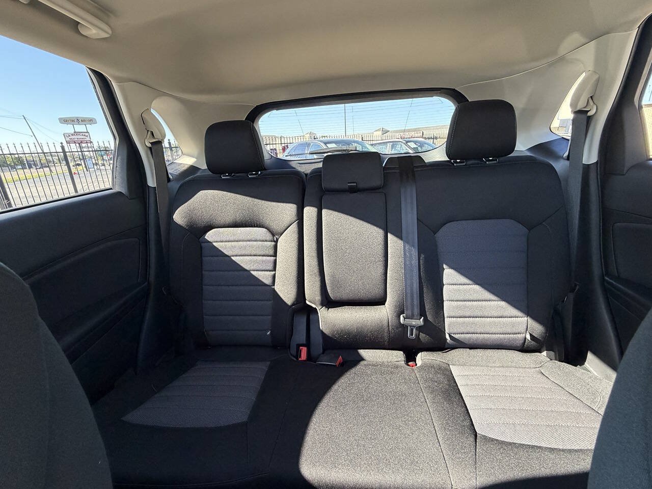 Used 2023 Ford Edge SE w/ Black Appearance Package AWD/4WD image 40