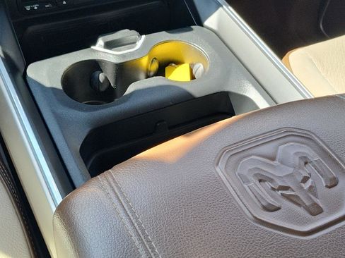 Used 2019 RAM 2500 Laramie image 19