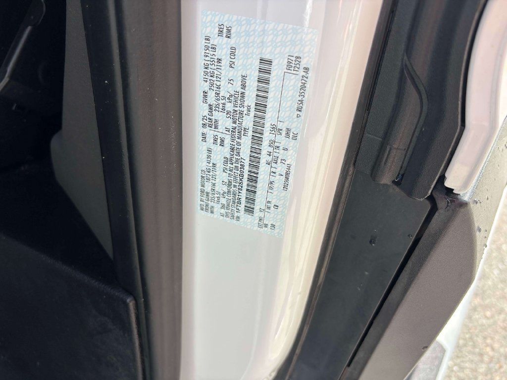 Used 2025 Ford Transit 250 Low Roof w/ Exterior Upgrade Package RWD image 30