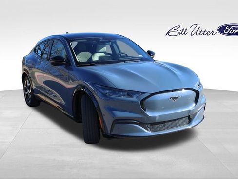 Used 2023 Ford Mustang Mach-E Premium image 3