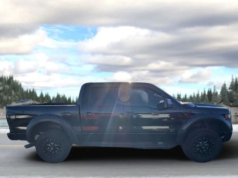 Used 2013 Ford F150 Limited image 2