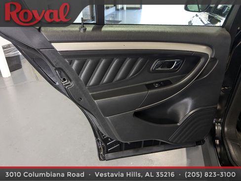 Used 2013 Ford Taurus SEL image 12