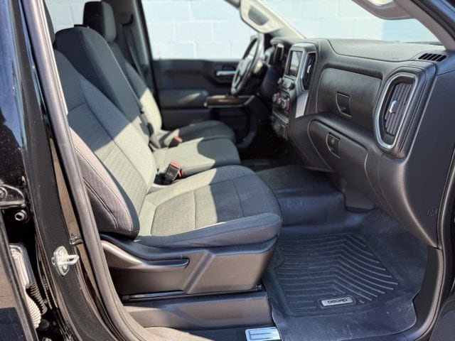 Used 2022 Chevrolet Silverado 1500 LT w/ All Star Edition Plus AWD/4WD image 25