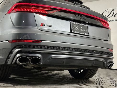 Used 2023 Audi SQ8 Premium Plus w/ SQ8 Luxury Package image 28