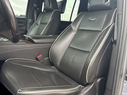 Used 2021 Cadillac Escalade ESV Premium Luxury w/ Driver Assist Tech Package image 14