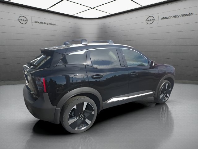 New 2026 Nissan Kicks SR FWD image 4