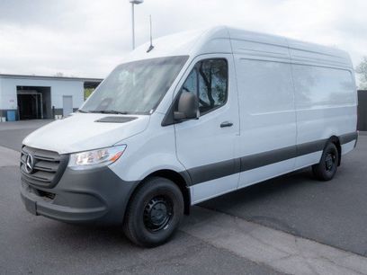 New 2025 Mercedes-Benz Sprinter 2500