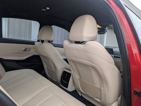 Used 2021 BMW 330i xDrive Sedan w/ Convenience Package image 19