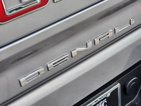 Used 2025 GMC Sierra 1500 Denali w/ Denali Reserve Package image 10