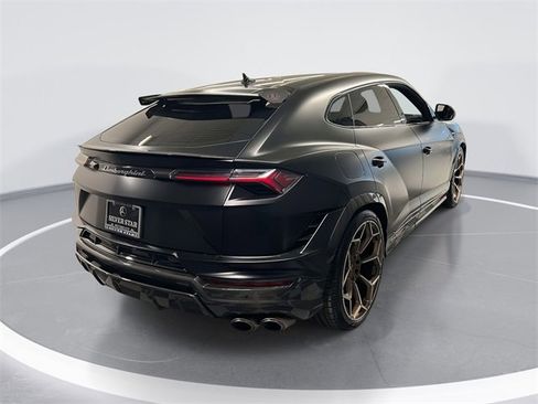 Used 2023 Lamborghini Urus Performante image 4