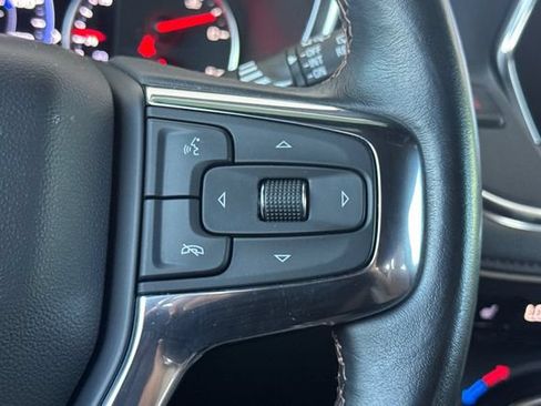 Used 2022 Chevrolet Blazer Premier w/ LPO, Sport Package FWD image 33