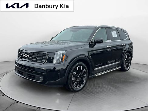 Used 2024 Kia Telluride SX Prestige w/ Towing Package image 3