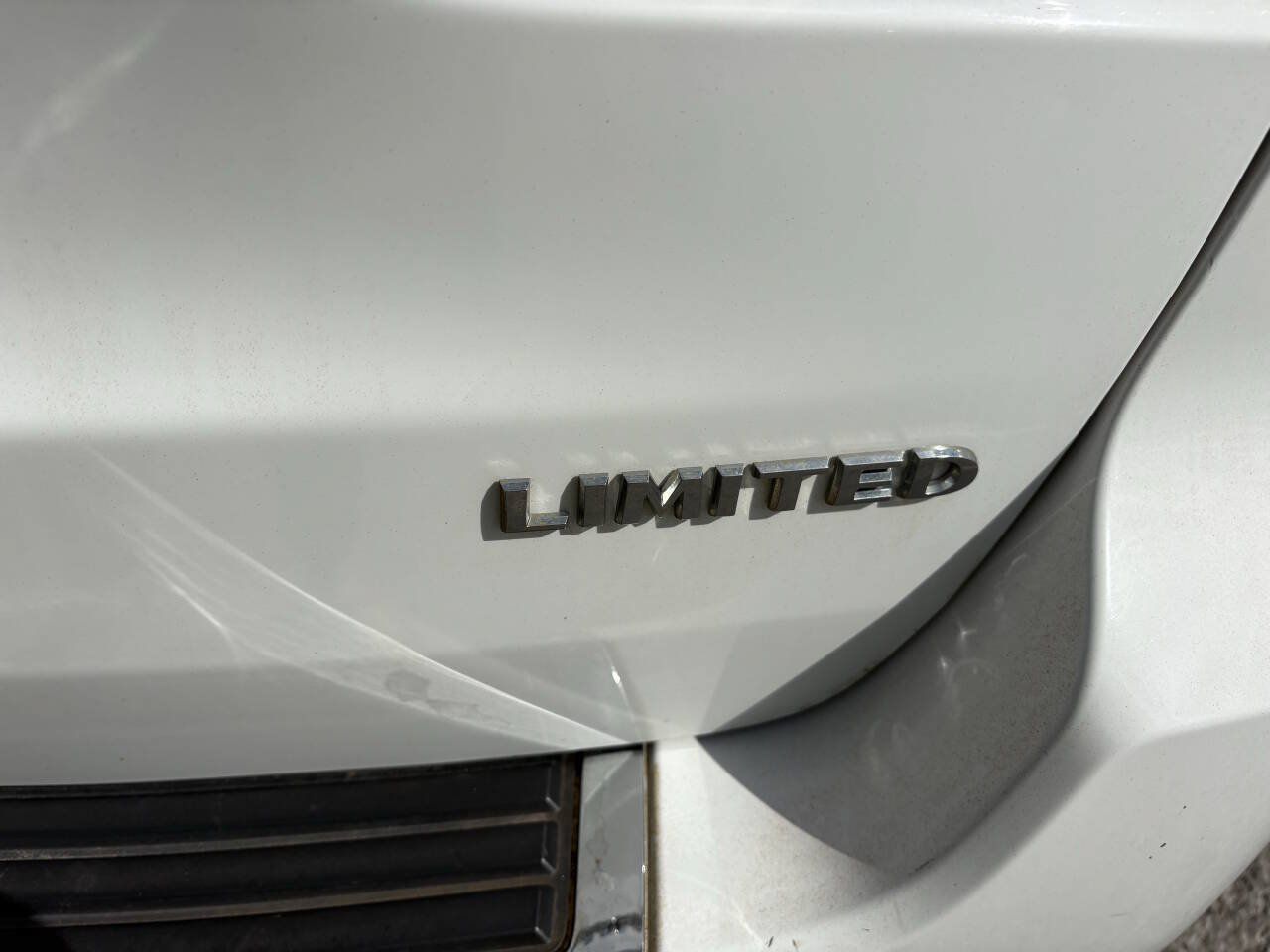 Used 2014 Jeep Grand Cherokee Limited AWD/4WD image 11