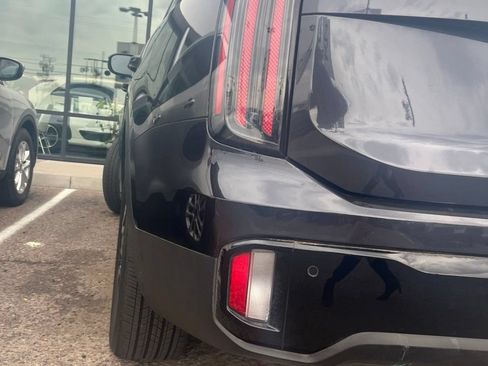 Used 2025 Kia Telluride EX X-Line AWD/4WD image 7