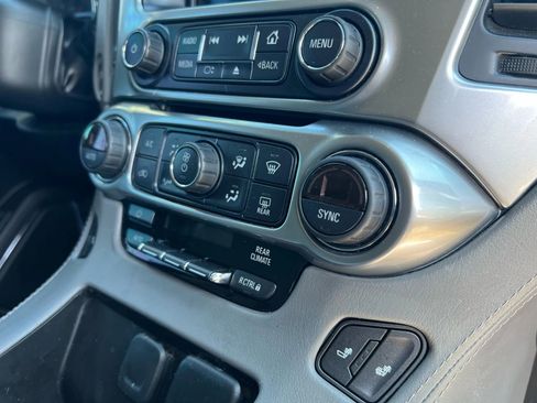 Used 2019 Chevrolet Tahoe LT image 42