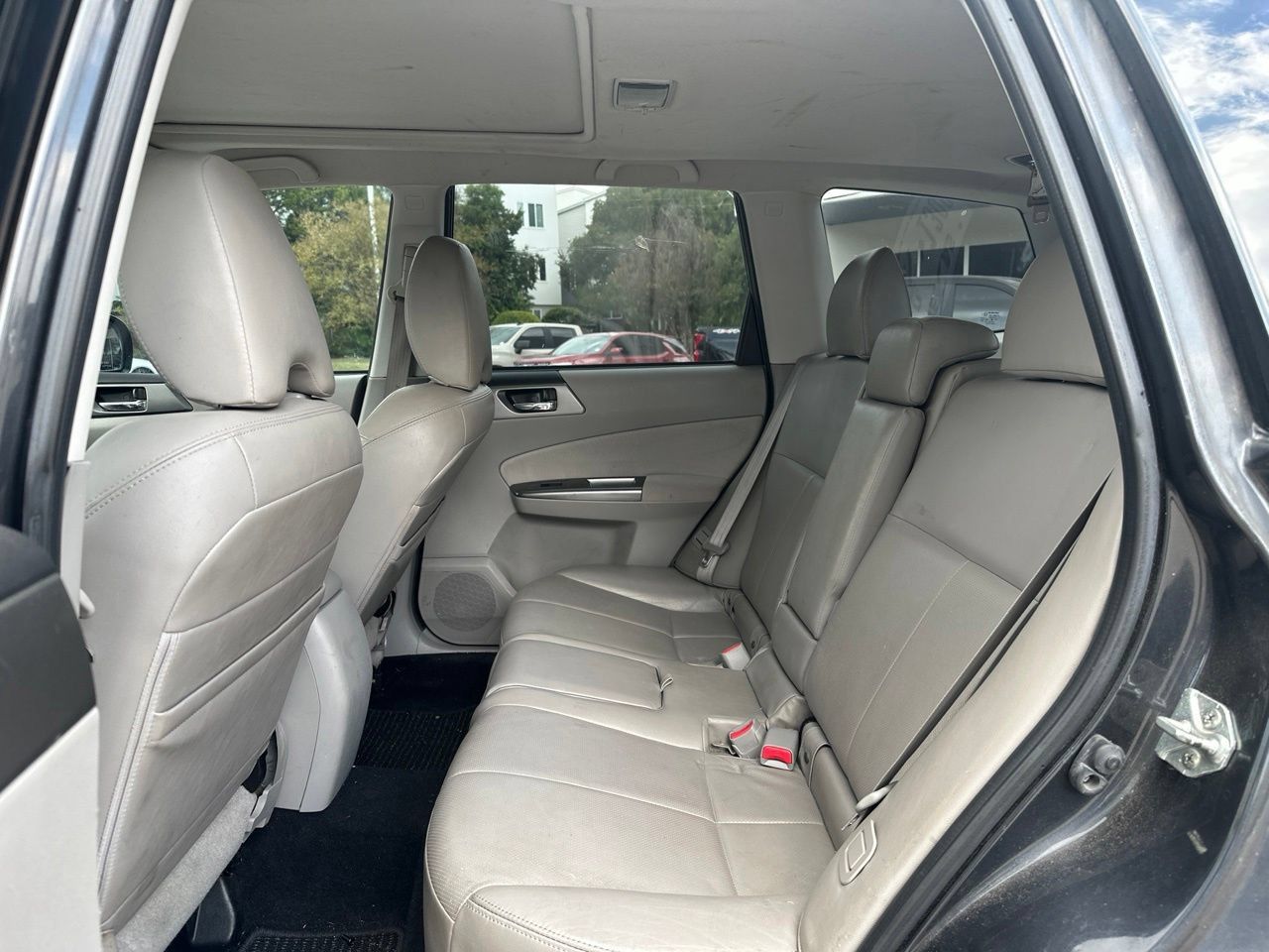 Used 2012 Subaru Forester 2.5X Limited AWD/4WD image 22