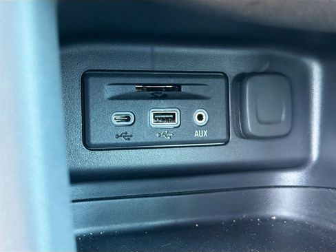 Used 2024 Chevrolet Equinox RS w/ RS Leather Package FWD image 14