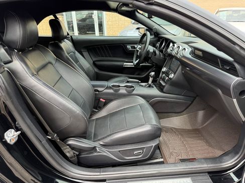 Used 2018 Ford Mustang Premium RWD image 15