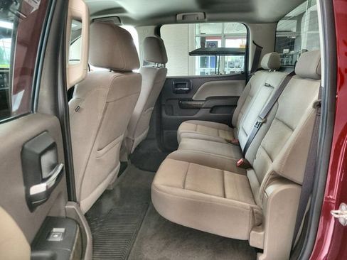 Used 2018 Chevrolet Silverado 1500 LT w/ All Star Edition AWD/4WD image 22