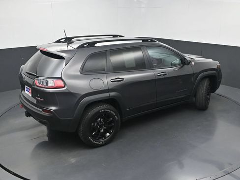 Used 2022 Jeep Cherokee Trailhawk w/ Premium Leather Package AWD/4WD image 34
