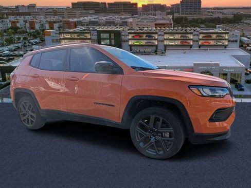 New 2026 Jeep Compass Latitude AWD/4WD image 1