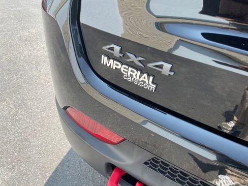 Used 2023 Jeep Compass Trailhawk image 13