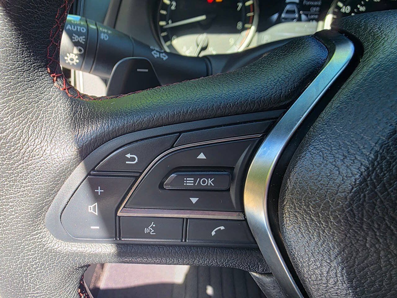 Used 2022 INFINITI Q50 Red Sport 400 w/ Carbon Fiber Package RWD image 18