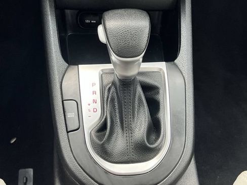 Used 2023 Kia Forte LXS w/ LXS Technology Package FWD image 21