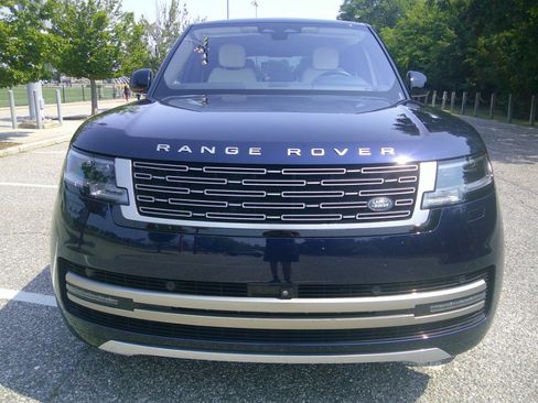 Used 2023 Land Rover Range Rover SE AWD/4WD image 42