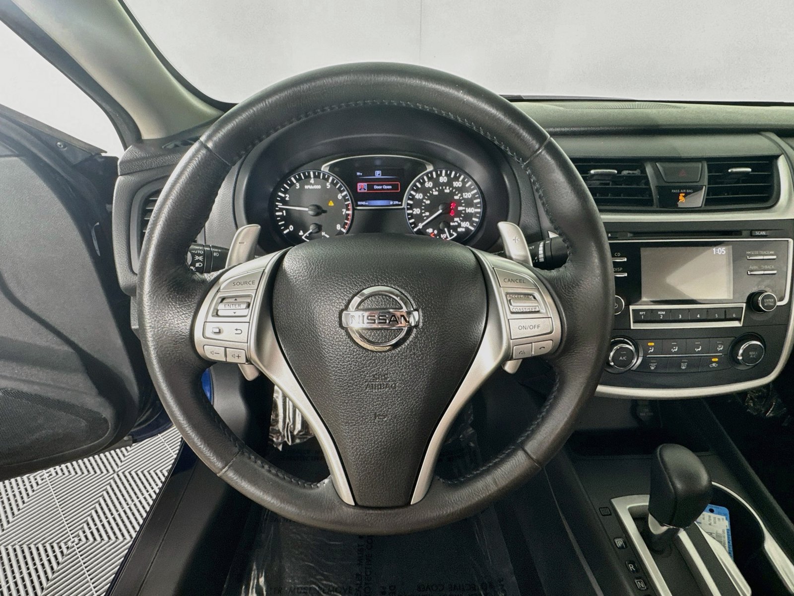Used 2016 Nissan Altima 2.5 SR FWD image 12