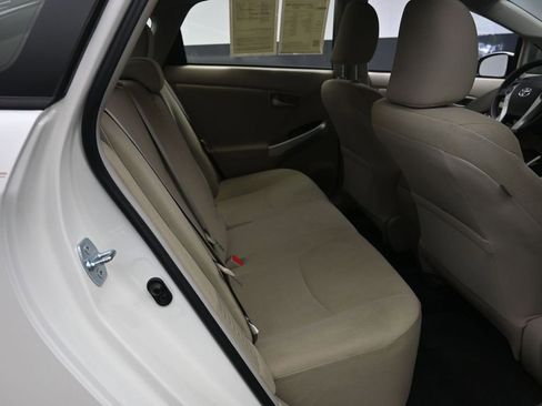 Used 2014 Toyota Prius Two FWD image 22