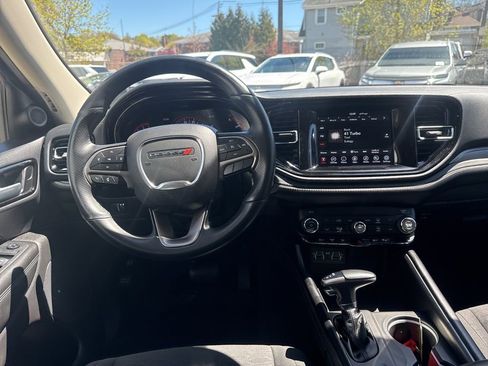 Used 2021 Dodge Durango SXT AWD/4WD image 25