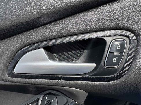 Used 2017 Ford Focus RS image 31