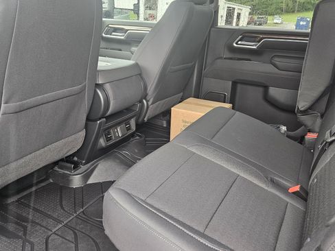 New 2026 Chevrolet Silverado 3500 LT AWD/4WD image 12
