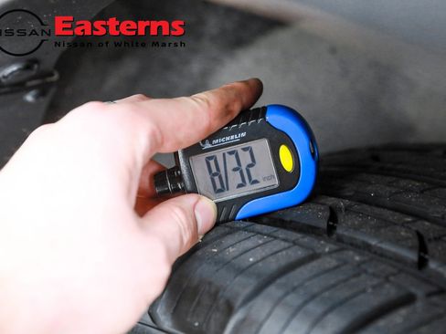 Used 2024 Nissan Pathfinder S image 36