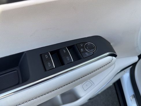 New 2026 GMC Acadia Denali w/ Super Cruise Package image 23