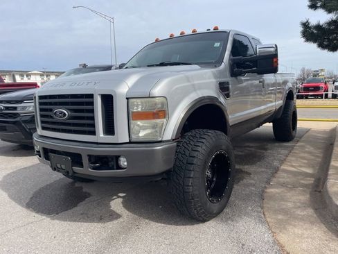 Used 2008 Ford F250 FX4 image 1