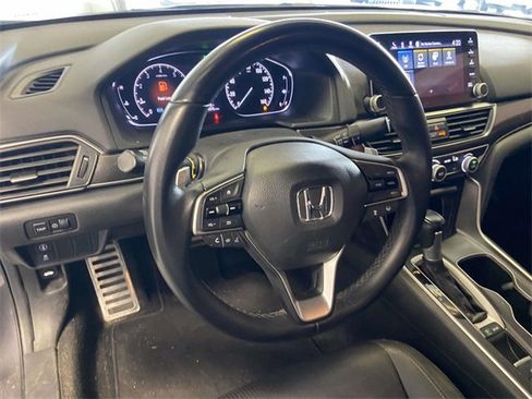 Used 2019 Honda Accord Sport image 13