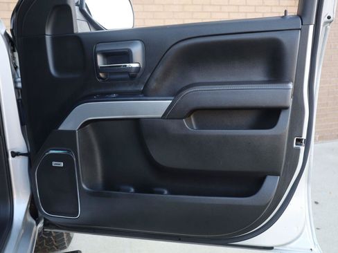Used 2017 Chevrolet Silverado 1500 LTZ Z71 AWD/4WD image 22