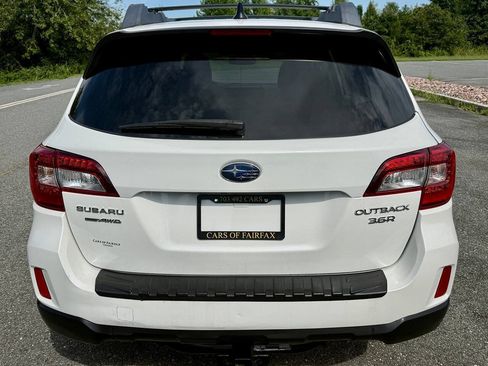 Used 2016 Subaru Outback 3.6R Limited AWD/4WD image 8