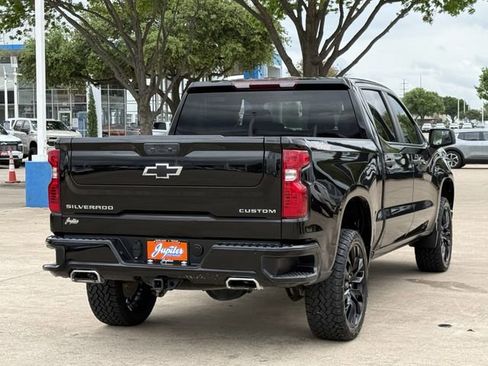 Used 2023 Chevrolet Silverado 1500 Custom Trail Boss image 4