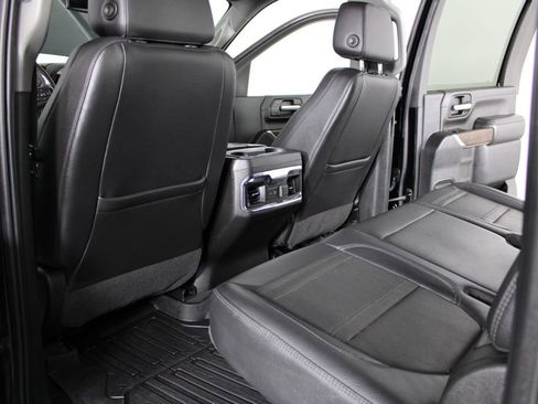 Used 2022 GMC Sierra 2500 Denali image 34